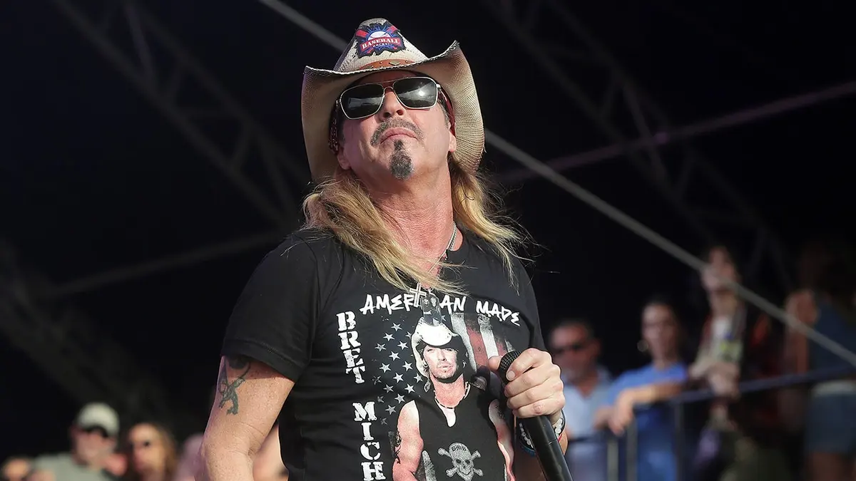Bret Michaels live on tour